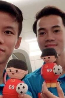 Cha Dượng Sĩ Quan